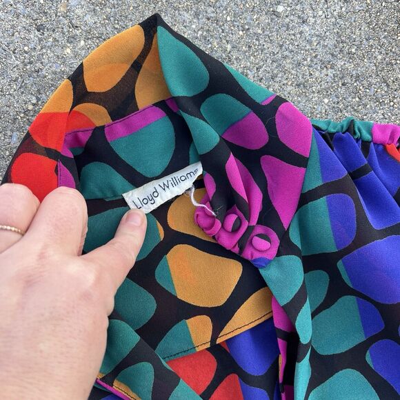 Vintage Geometric Print Semi-Sheer Maximalist Blouse - Picture 3 of 10